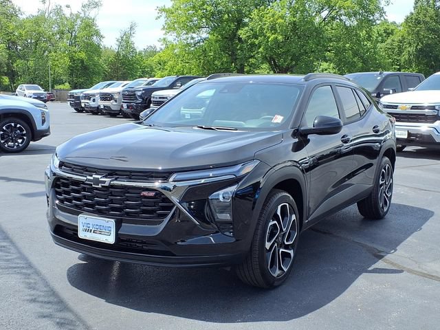 New 2026 Chevrolet Trax RS w/ Driver Confidence Package FWD image 4
