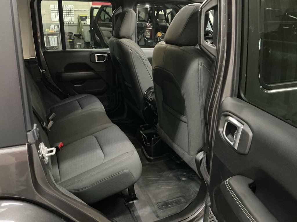 Used 2021 Jeep Wrangler Unlimited Sahara w/ Cold Weather Group image 27