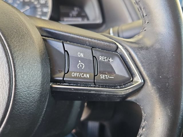 Used 2018 MAZDA MAZDA3 Touring FWD image 14