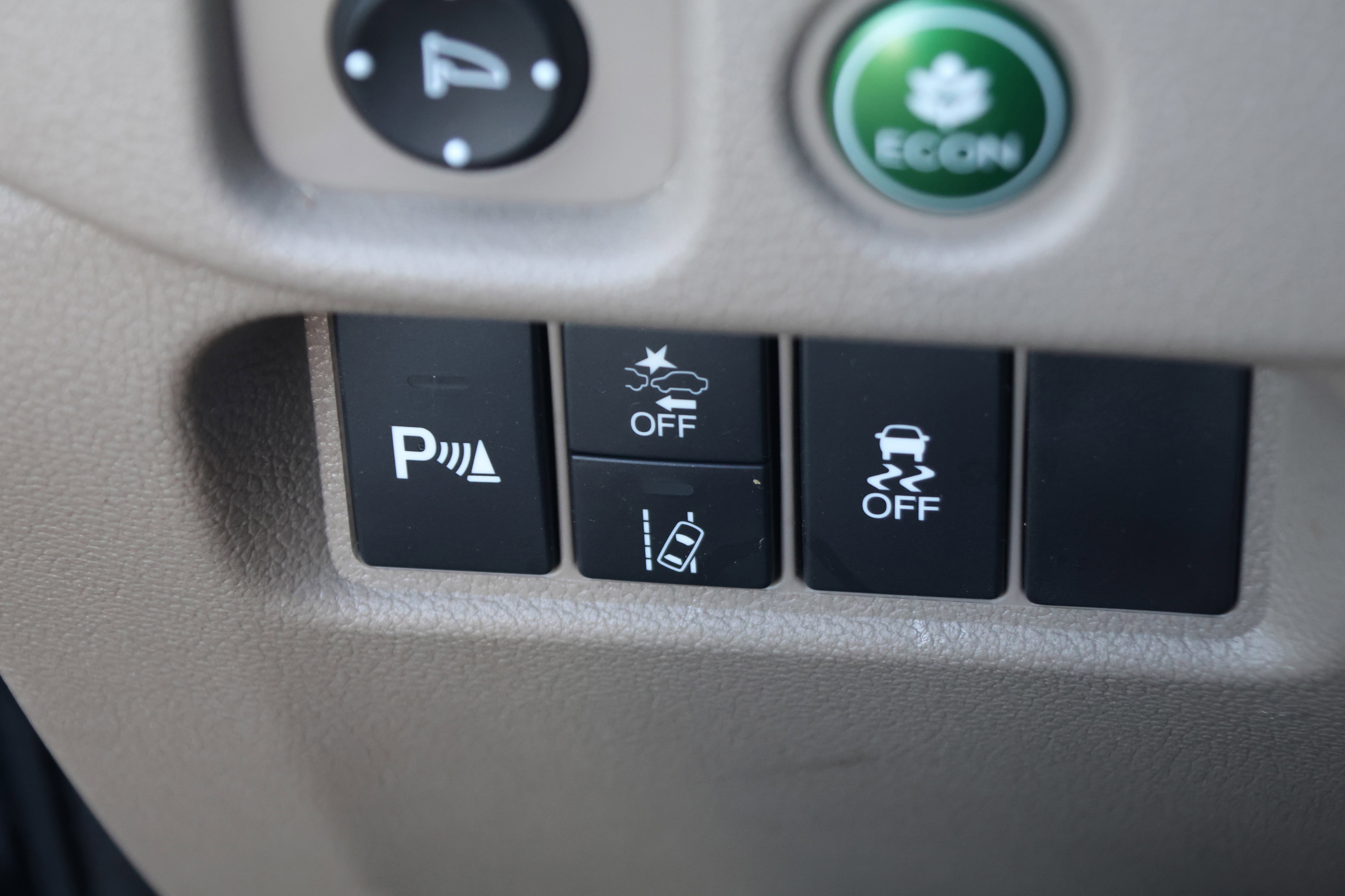 Used 2021 Honda Pilot Elite image 16