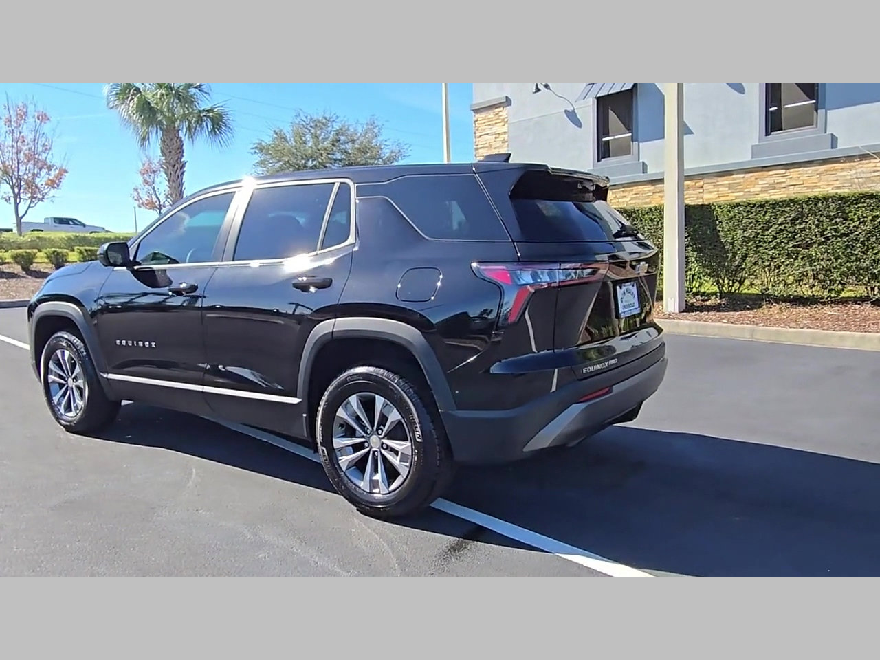 New 2026 Chevrolet Equinox LT w/ Convenience Package II image 16