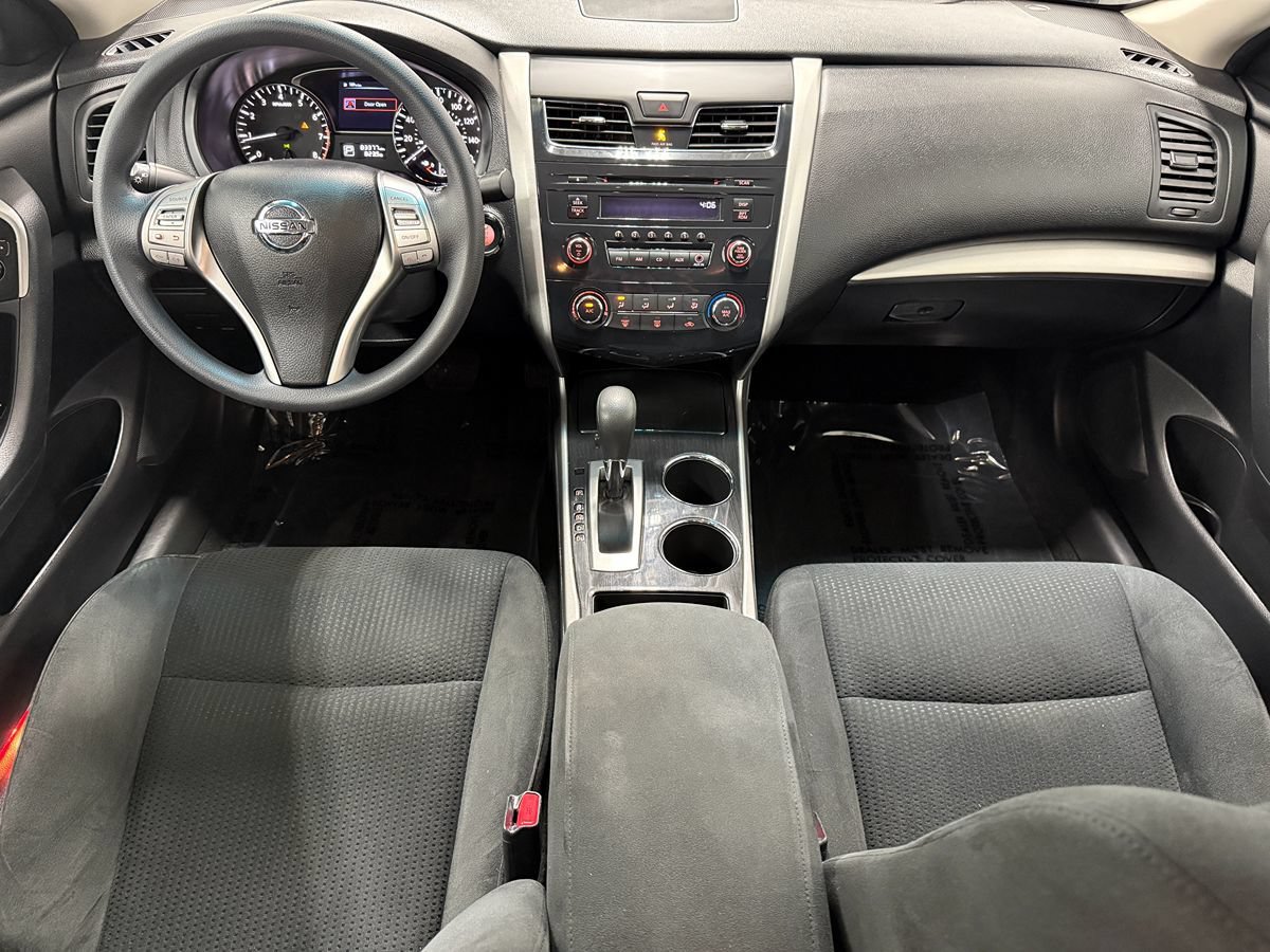 Used 2014 Nissan Altima 2.5 S FWD image 11