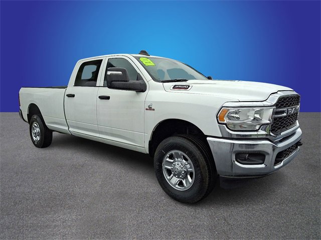 Used 2023 RAM 3500 Tradesman w/ Chrome Appearance Group image 3