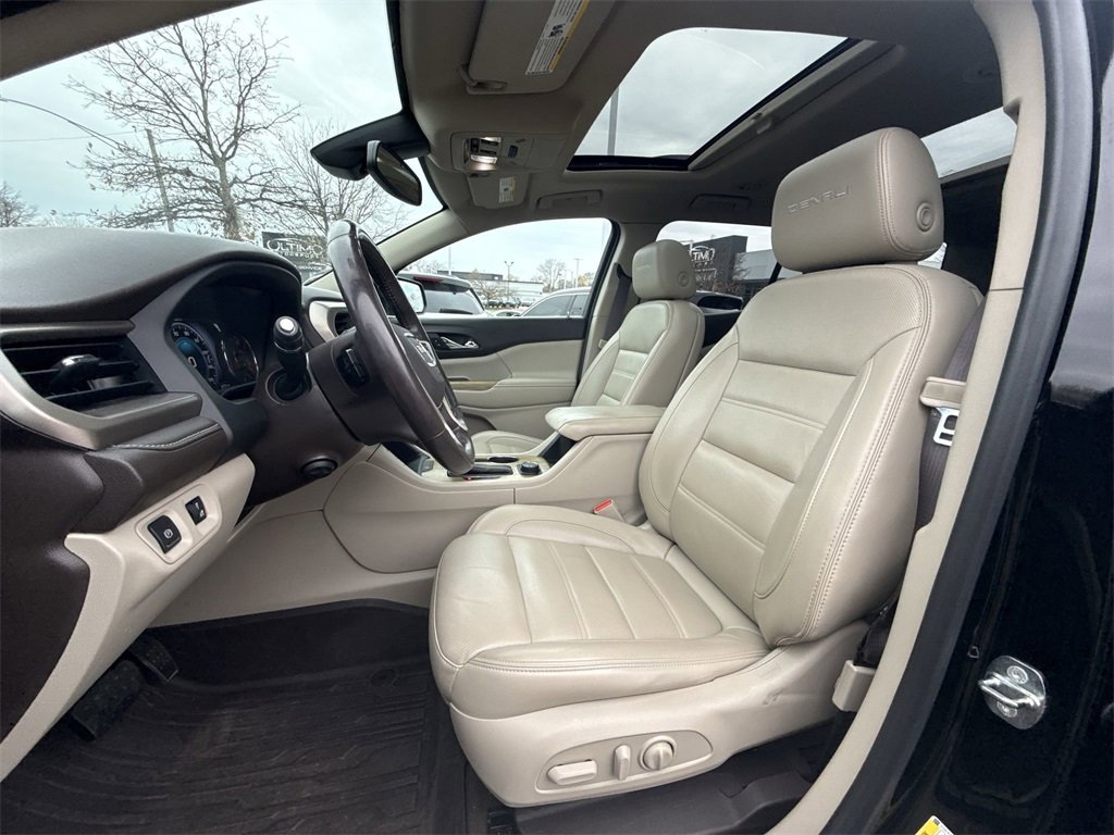 Used 2018 GMC Acadia Denali w/ Technology Package image 13