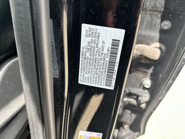 Used 2023 Honda Pilot Elite image 37