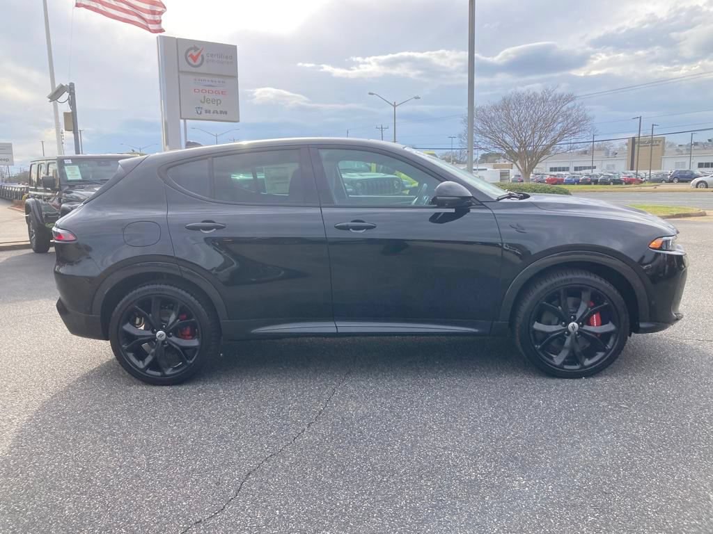 New 2024 Dodge Hornet R/T Plus AWD/4WD image 7
