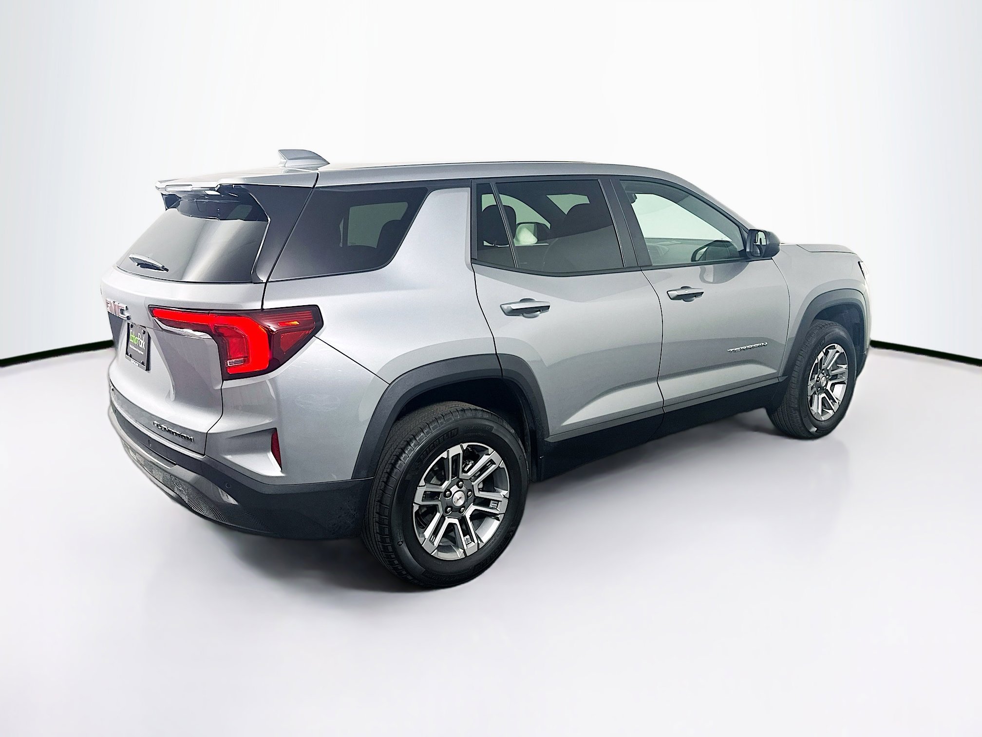 Used 2025 GMC Terrain Elevation image 9