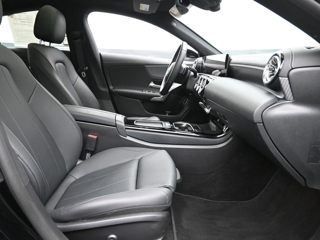 Used 2024 Mercedes-Benz CLA 250 CLA 250 image 7