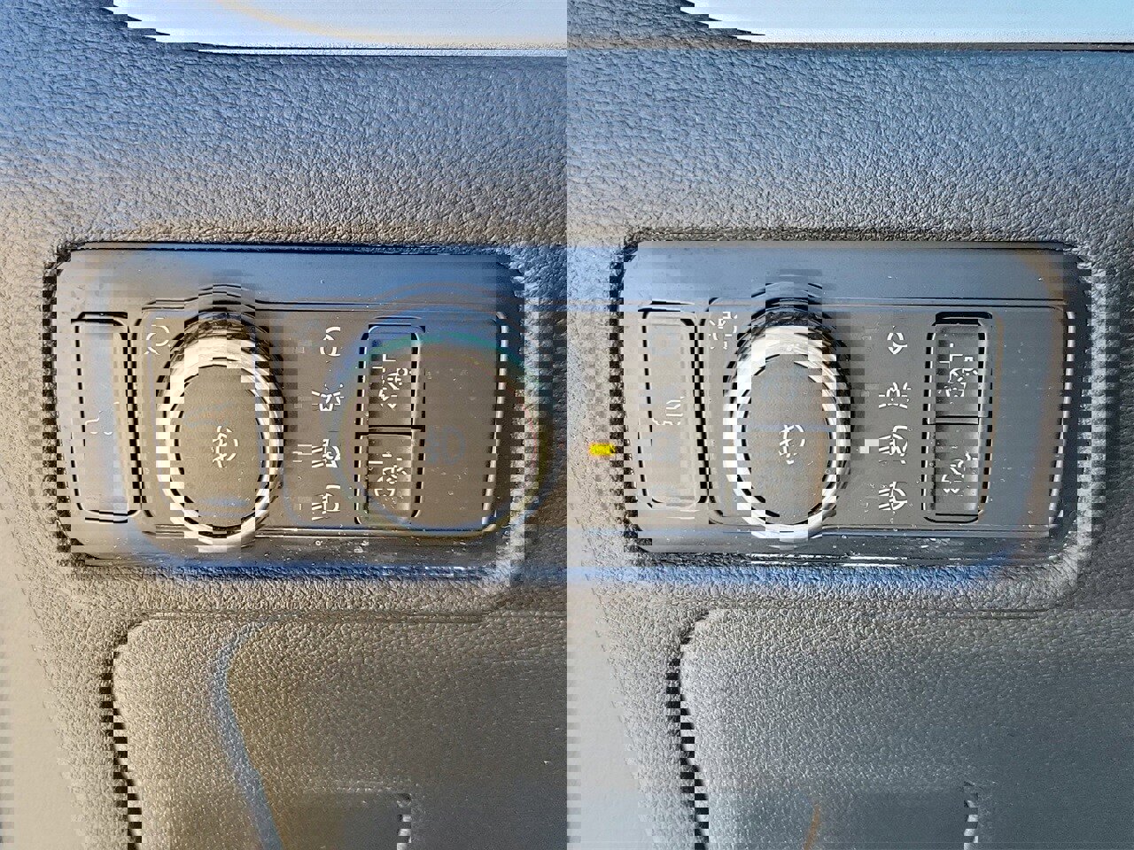 Used 2023 Ford Explorer XLT w/ Equipment Group 202A image 33