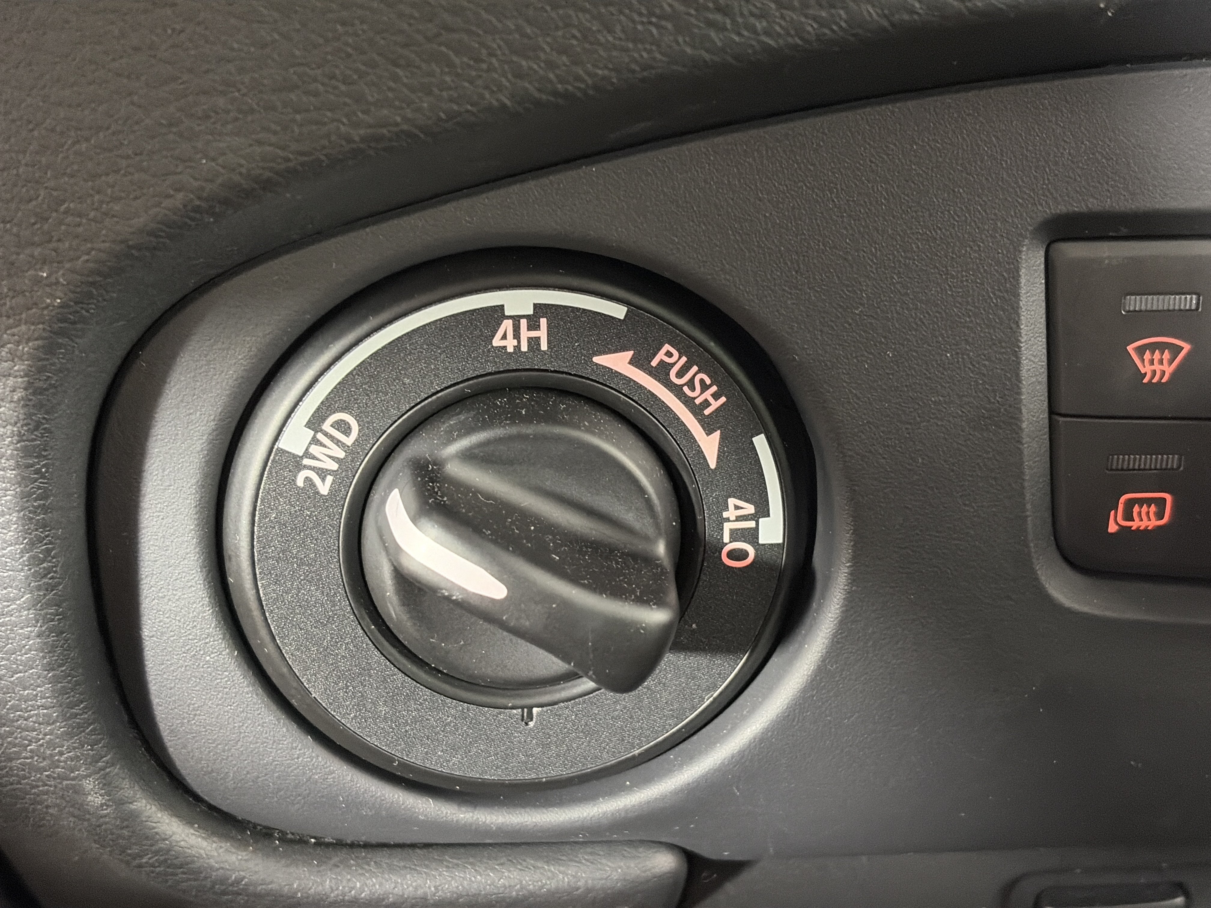 Used 2023 Nissan Frontier PRO-4X w/ Pro Convenience Package AWD/4WD image 24