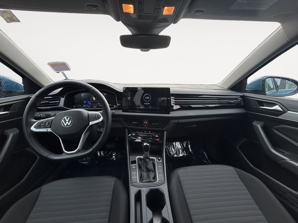 Used 2025 Volkswagen Jetta S image 13