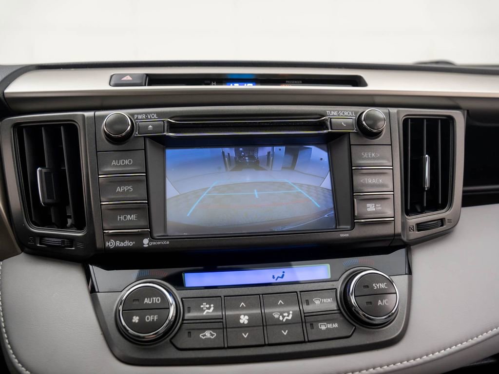 Used 2015 Toyota RAV4 XLE image 22