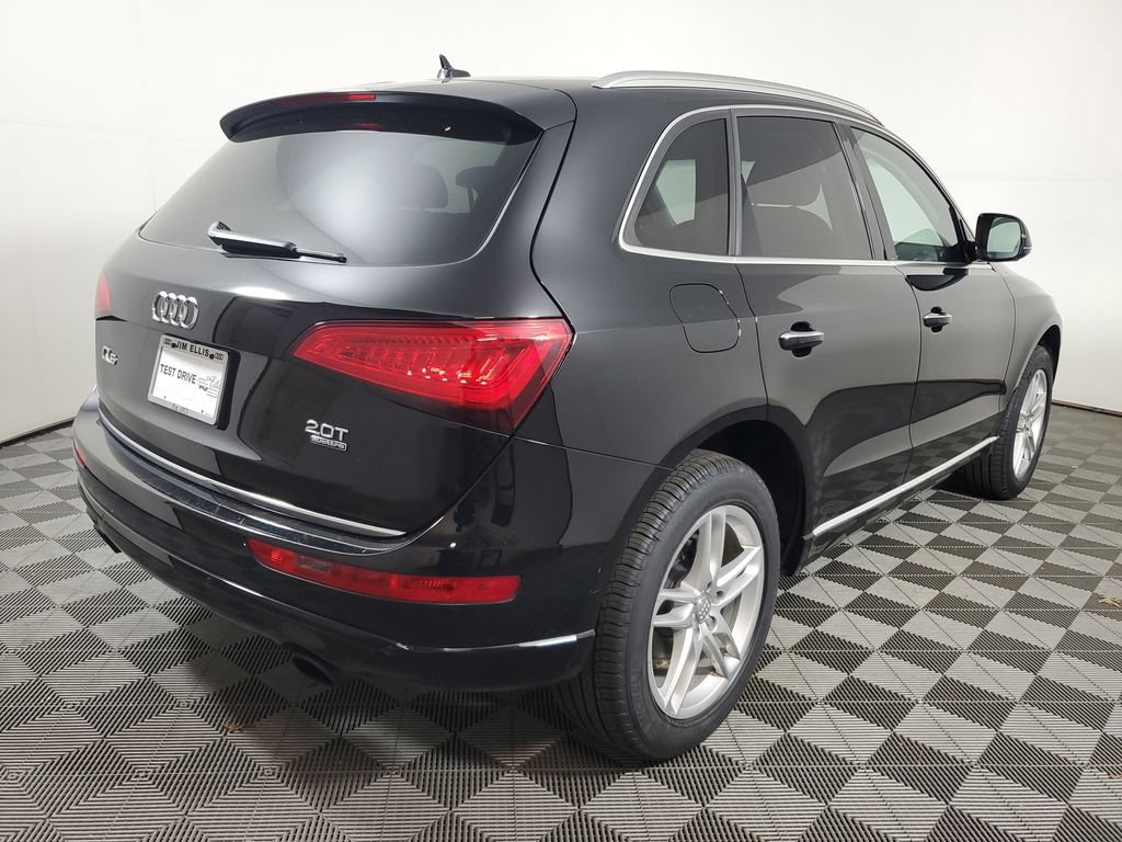 Used 2017 Audi Q5 2.0T Premium Plus w/ Technology Package AWD/4WD image 6
