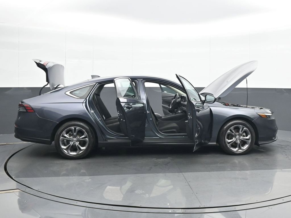 Used 2023 Honda Accord EX image 26