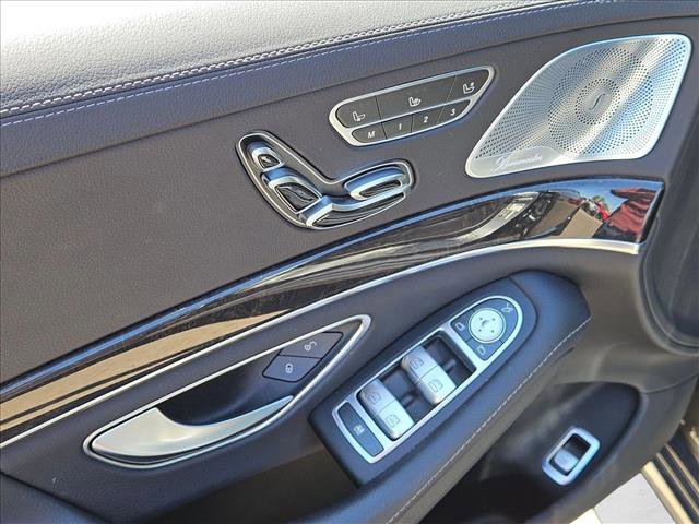 Used 2017 Mercedes-Benz S 550 Sedan image 10