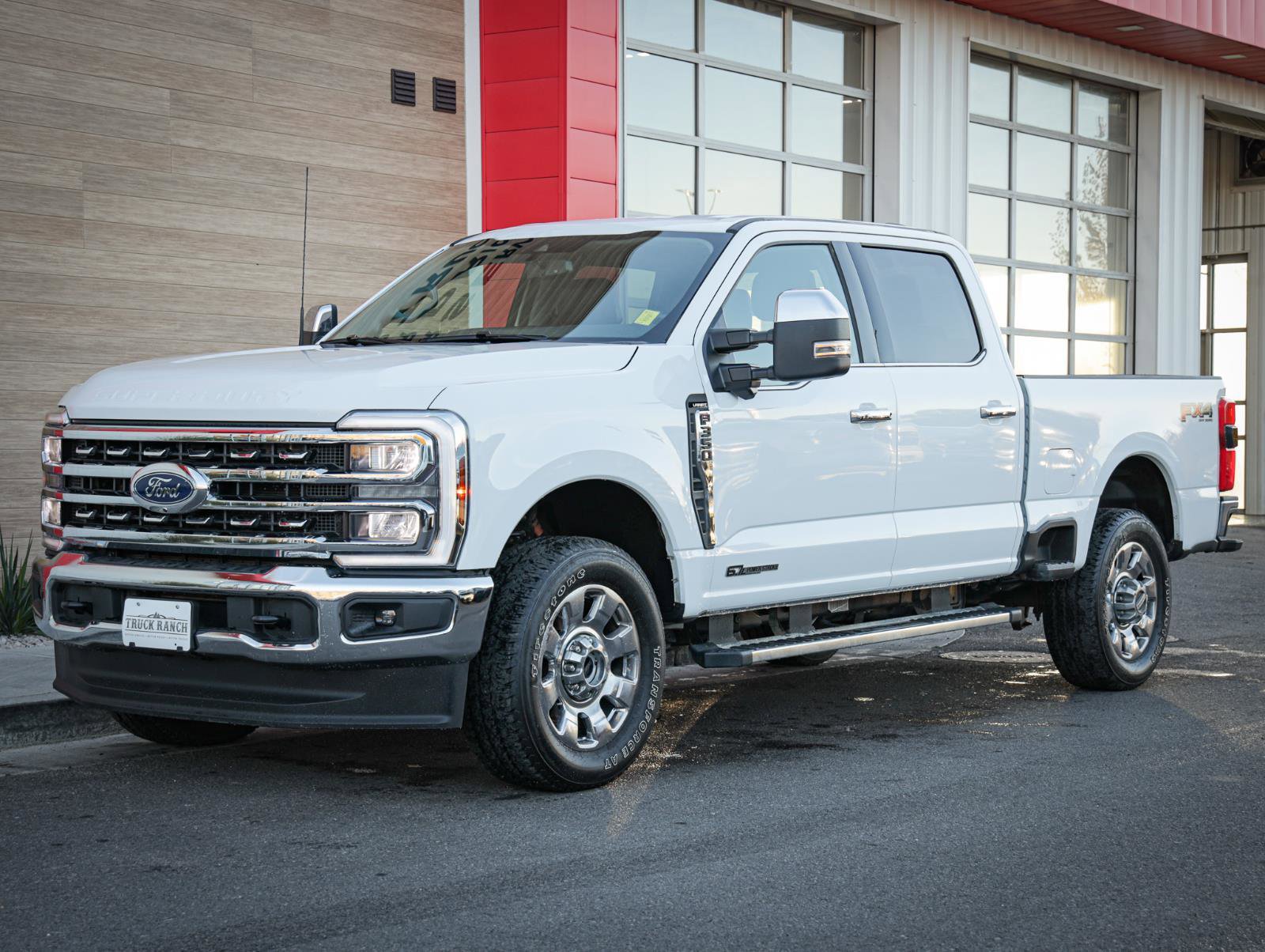 Used 2025 Ford F350 Lariat image 8