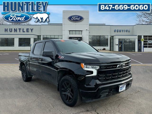 Used 2024 Chevrolet Silverado 1500 RST AWD/4WD image 4