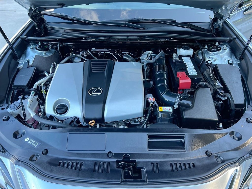 Certified 2024 Lexus ES 350 F Sport image 10