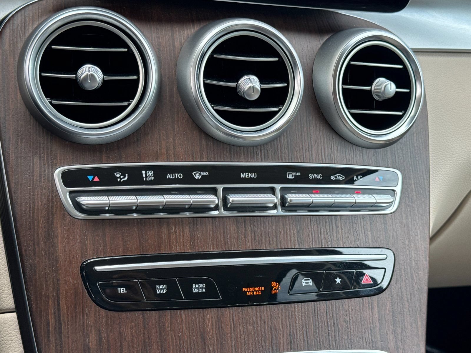 Certified 2022 Mercedes-Benz GLC 300 4MATIC image 20