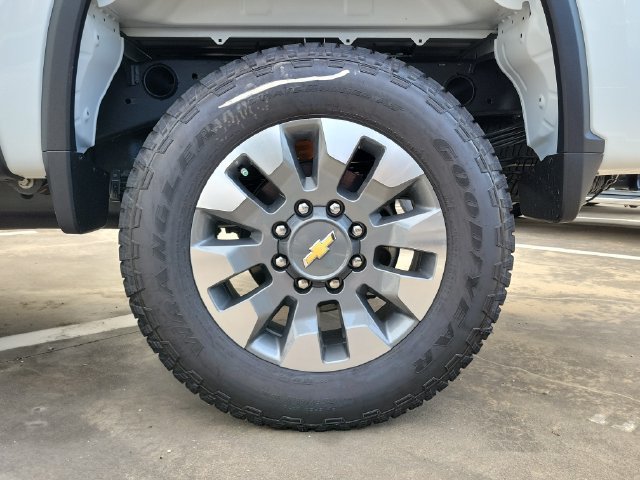 New 2026 Chevrolet Silverado 2500 Custom w/ Custom Value Package AWD/4WD image 8