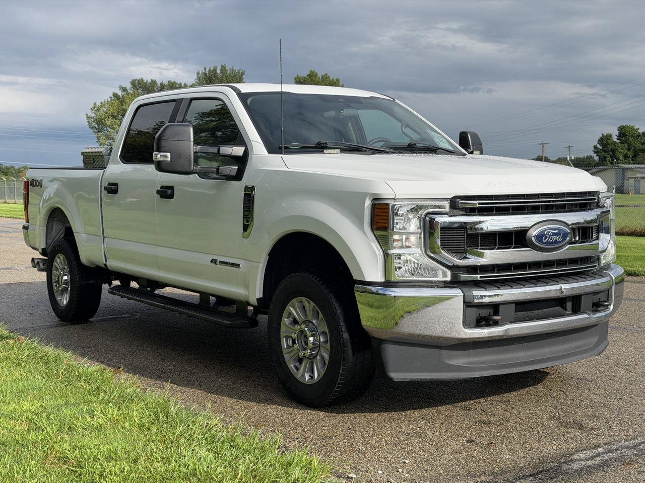 Used 2021 Ford F250 XLT AWD/4WD image 5