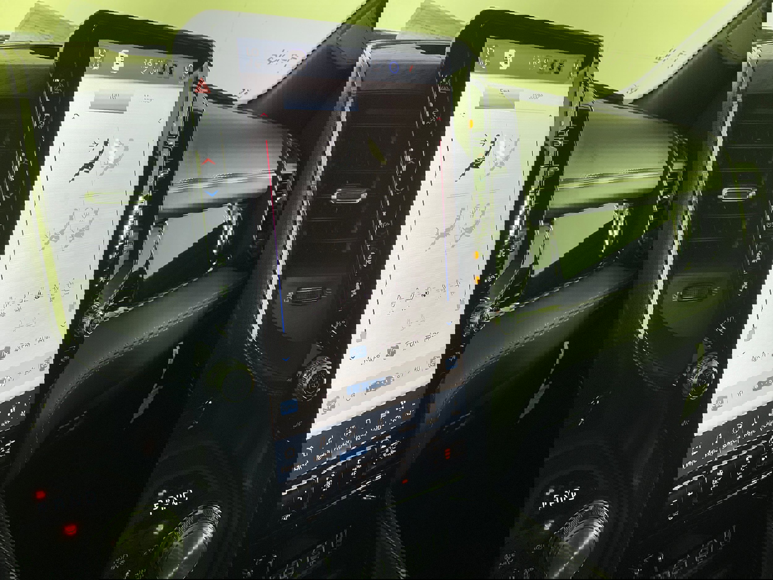 New 2026 RAM 1500 Limited image 16