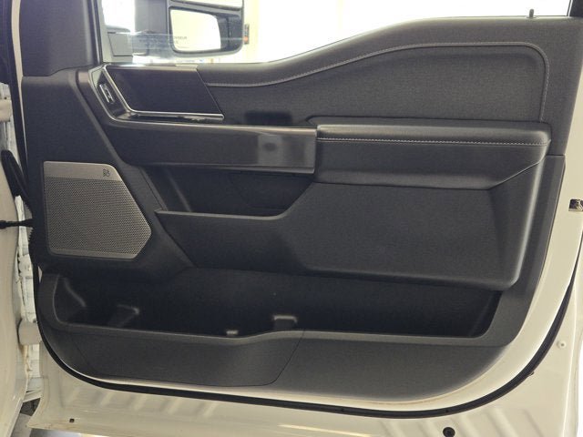 Used 2025 Ford F150 Lariat AWD/4WD image 6