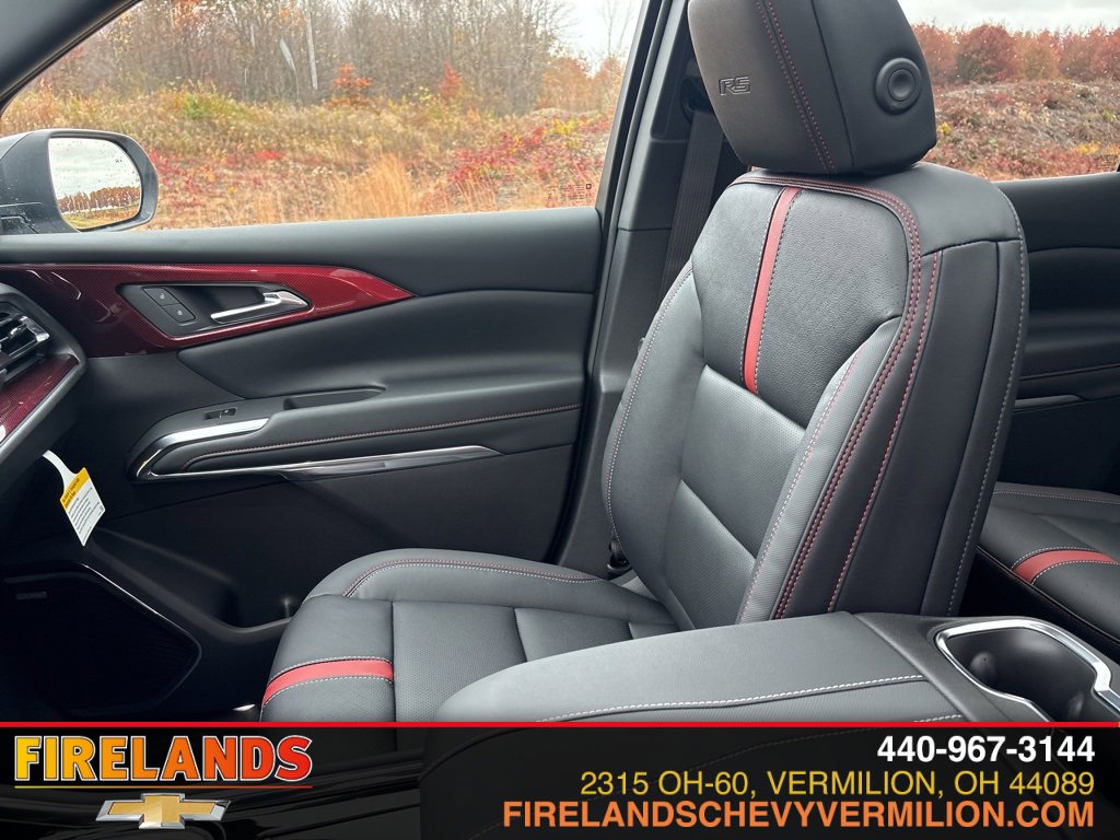 New 2026 Chevrolet Traverse RS image 18
