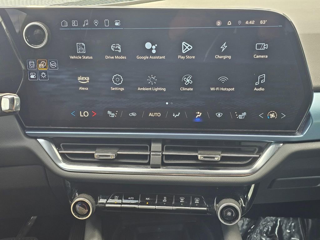 Used 2025 Chevrolet Equinox EV LT w/ Convenience Package FWD image 27