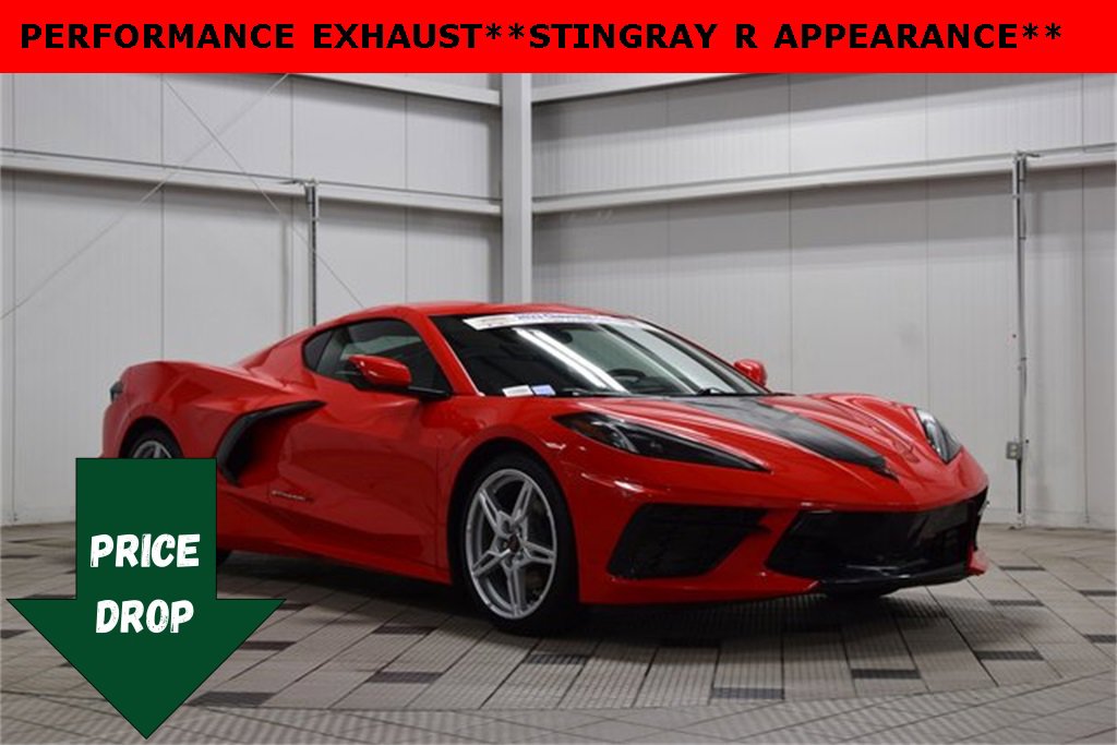 Used 2023 Chevrolet Corvette Stingray video 1