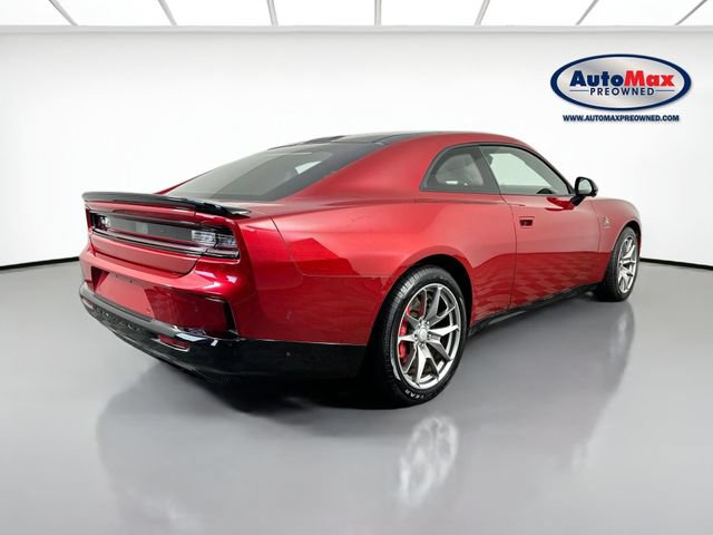 Used 2025 Dodge Charger Daytona Scat Pack w/ Track Pack AWD/4WD image 2