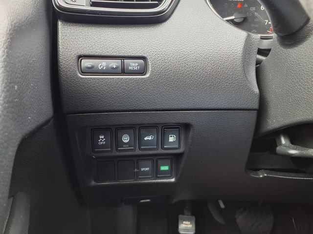 Used 2019 Nissan Rogue SV FWD image 30