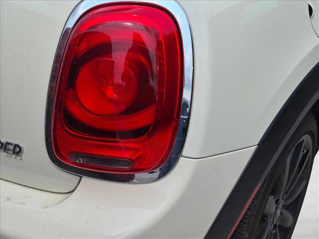 Used 2021 MINI Cooper 4-Door Hardtop FWD image 11