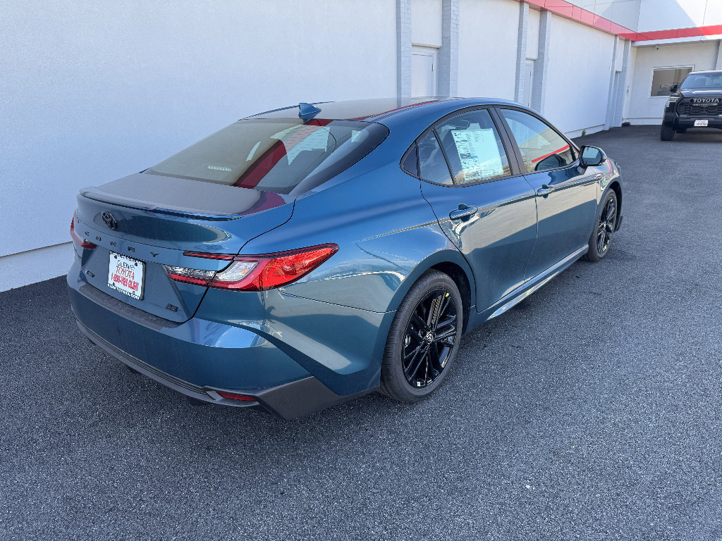 New 2026 Toyota Camry SE image 5
