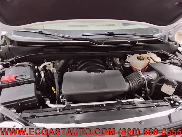 Used 2023 GMC Yukon XL Denali AWD/4WD image 9