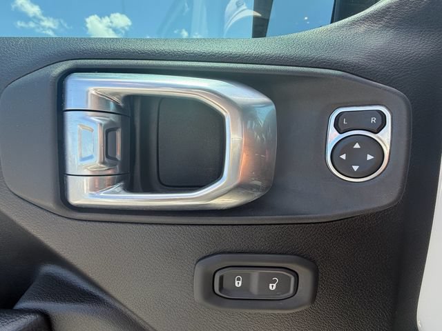 Used 2022 Jeep Gladiator Sport AWD/4WD image 23