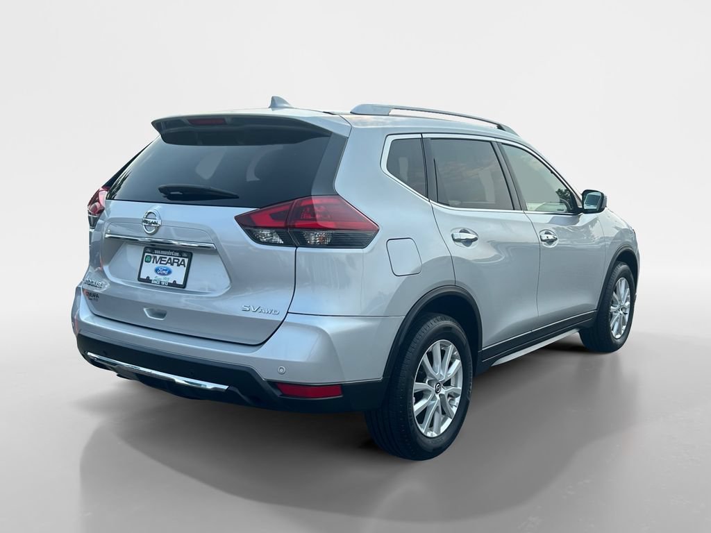 Used 2019 Nissan Rogue SV AWD/4WD image 5