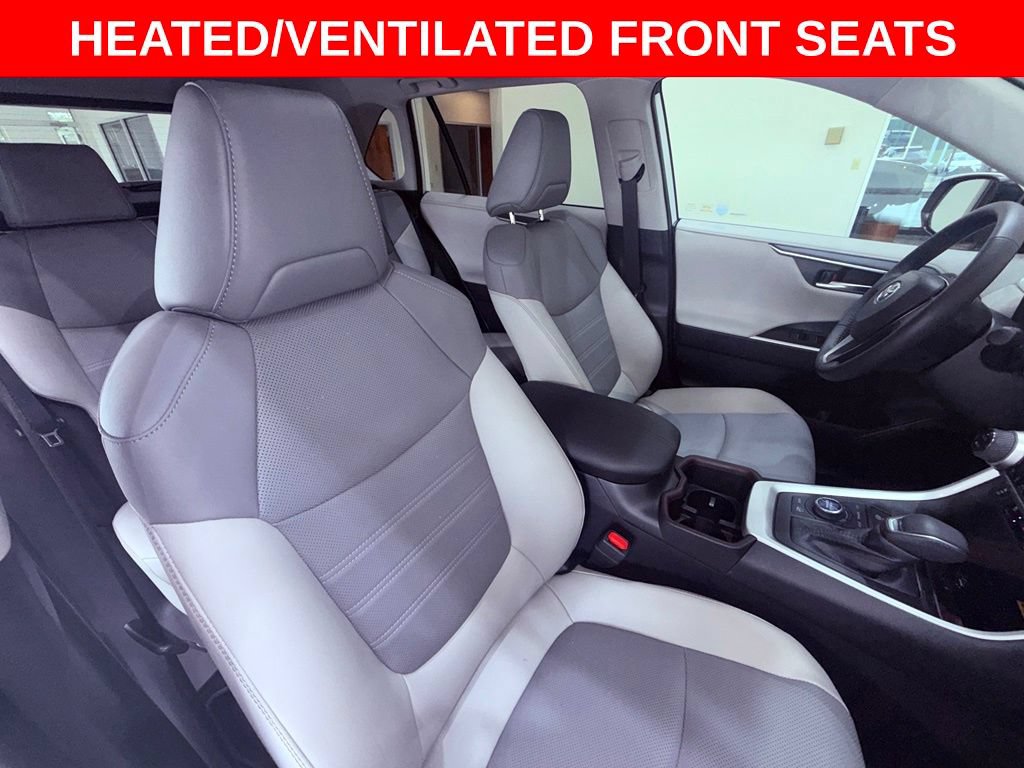 Used 2024 Toyota RAV4 Limited w/ Advanced Technology Package AWD/4WD image 12