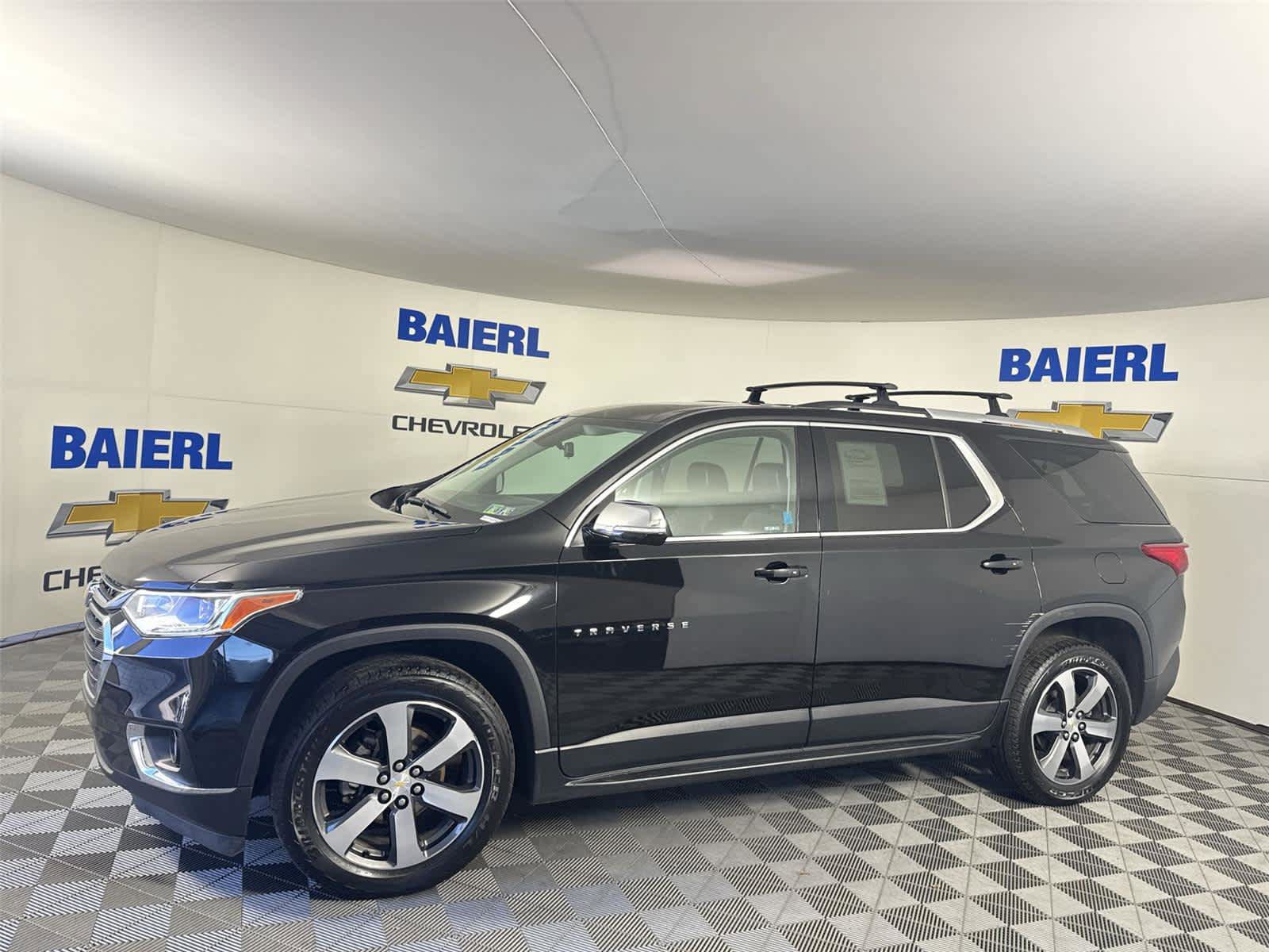 Used 2018 Chevrolet Traverse LT w/ LPO, 'HIT The Road' Package image 2