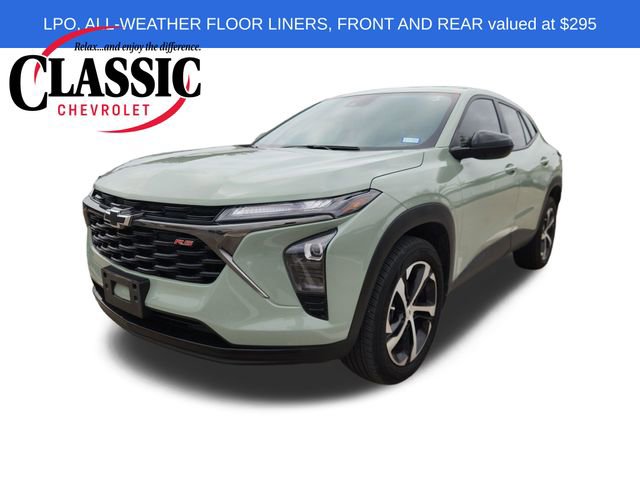 Used 2024 Chevrolet Trax RS w/ Driver Confidence Package image 4