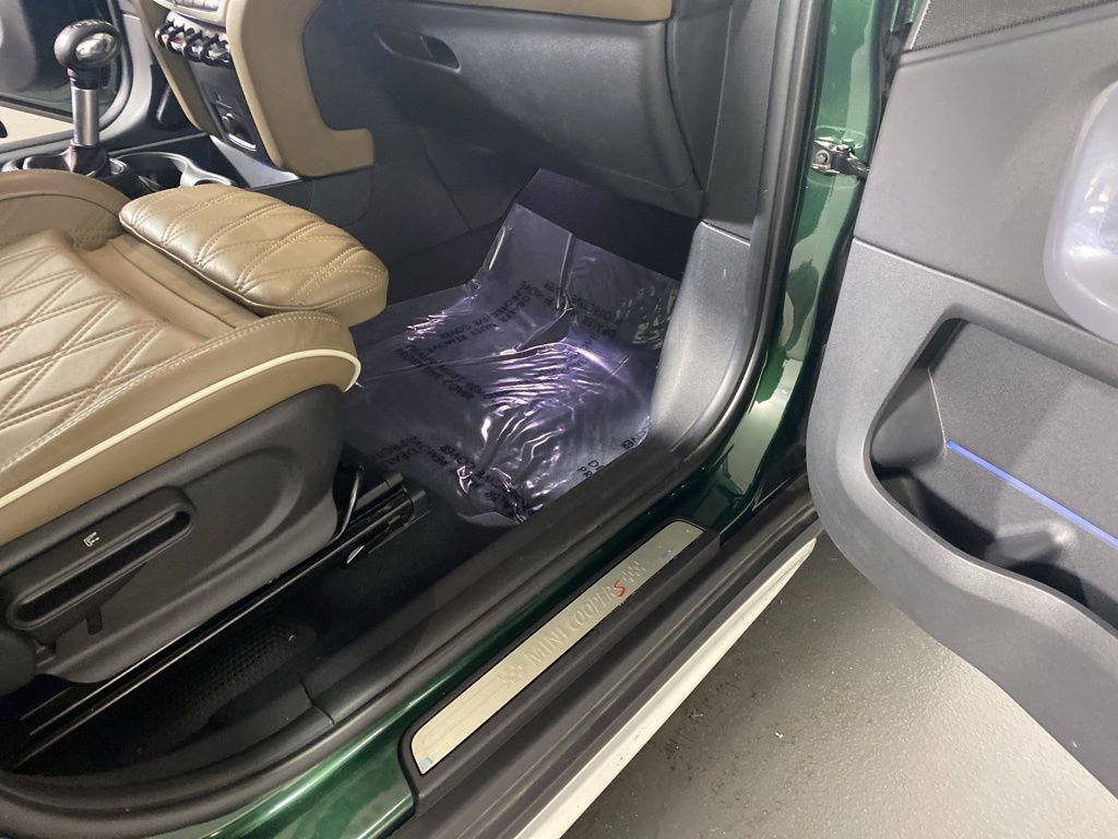 Used 2019 MINI Cooper Countryman S w/ Signature Upholstery Package image 32