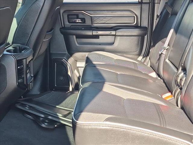 Used 2026 RAM 2500 Limited AWD/4WD image 19