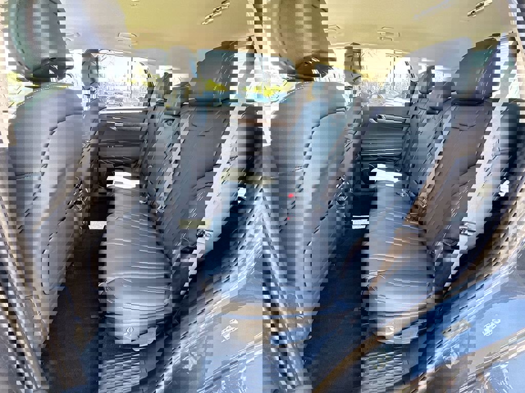 Used 2023 Genesis GV80 2.5T w/ Cargo Package image 31