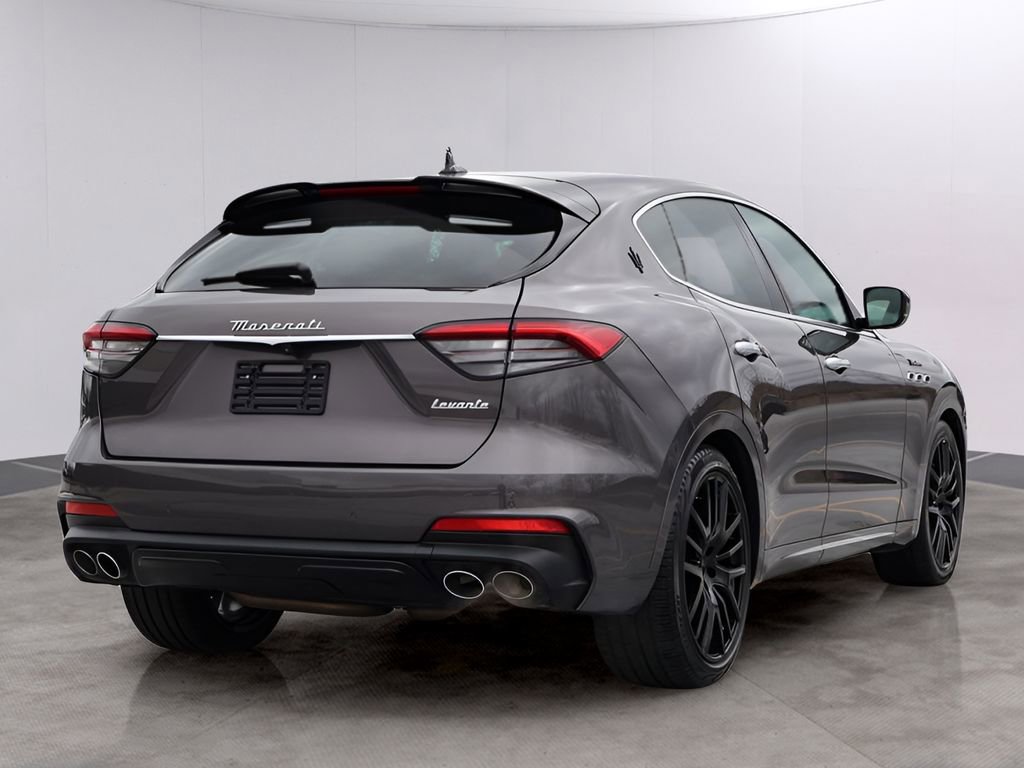 Used 2022 Maserati Levante Modena image 7