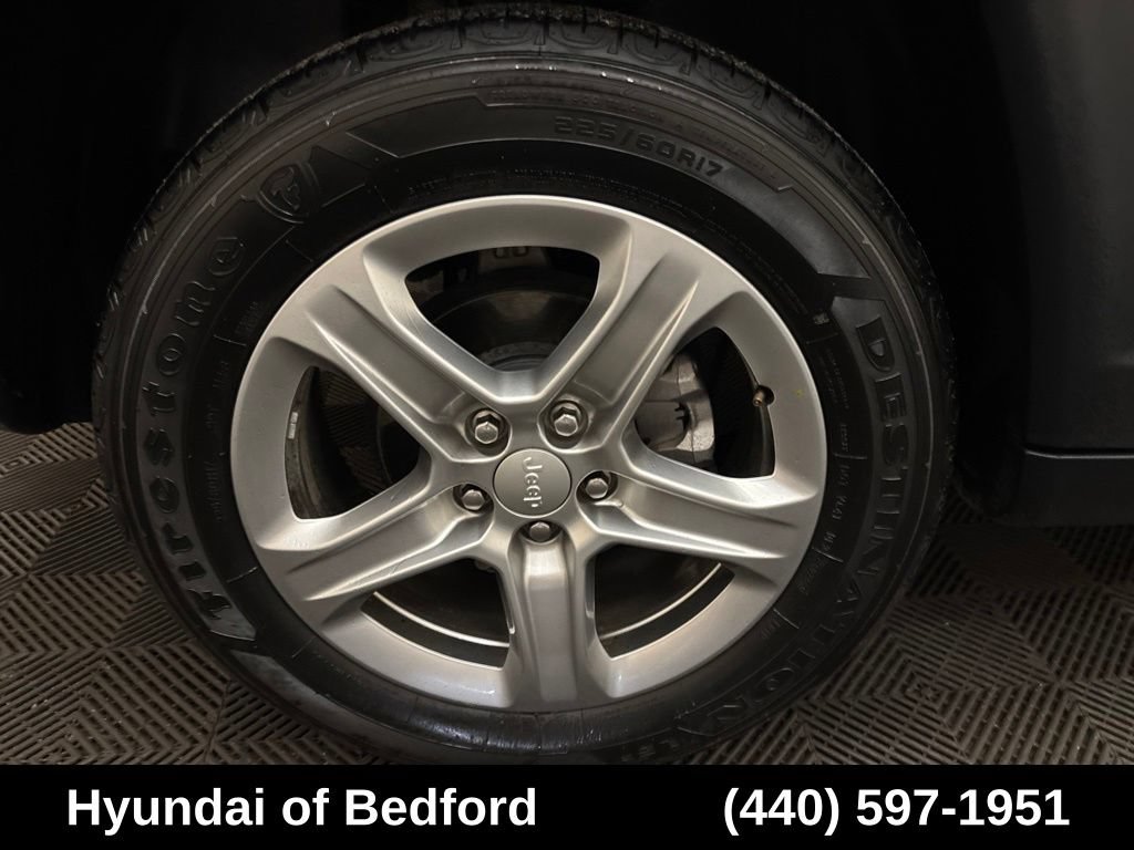 Used 2024 Jeep Compass Latitude AWD/4WD image 28