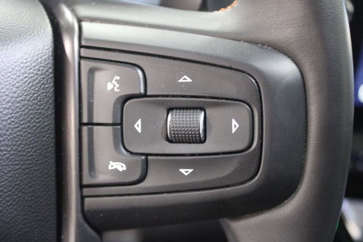 Used 2024 GMC Sierra 1500 AT4 w/ Technology Package image 39