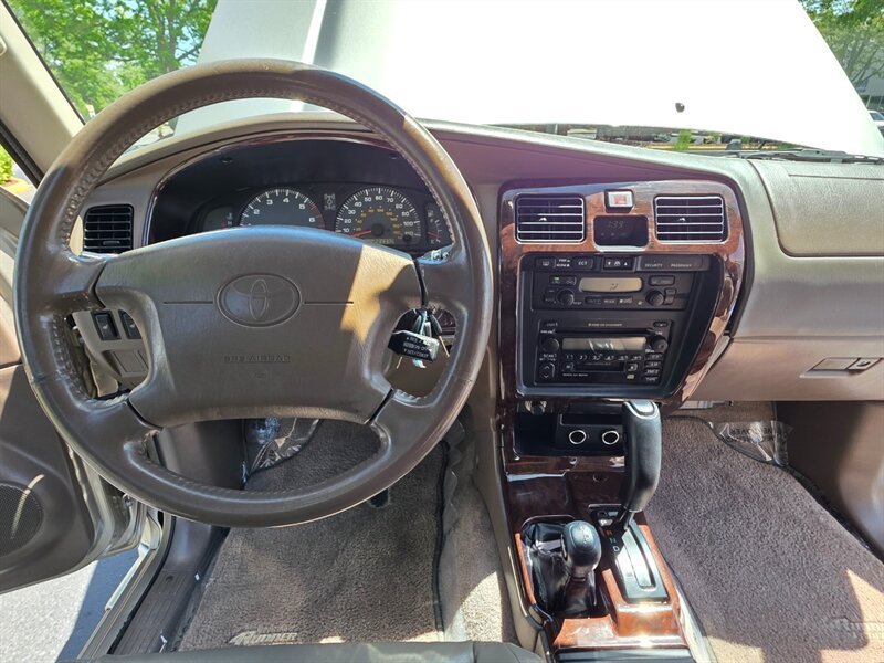Used 2001 Toyota 4Runner Limited AWD/4WD image 41