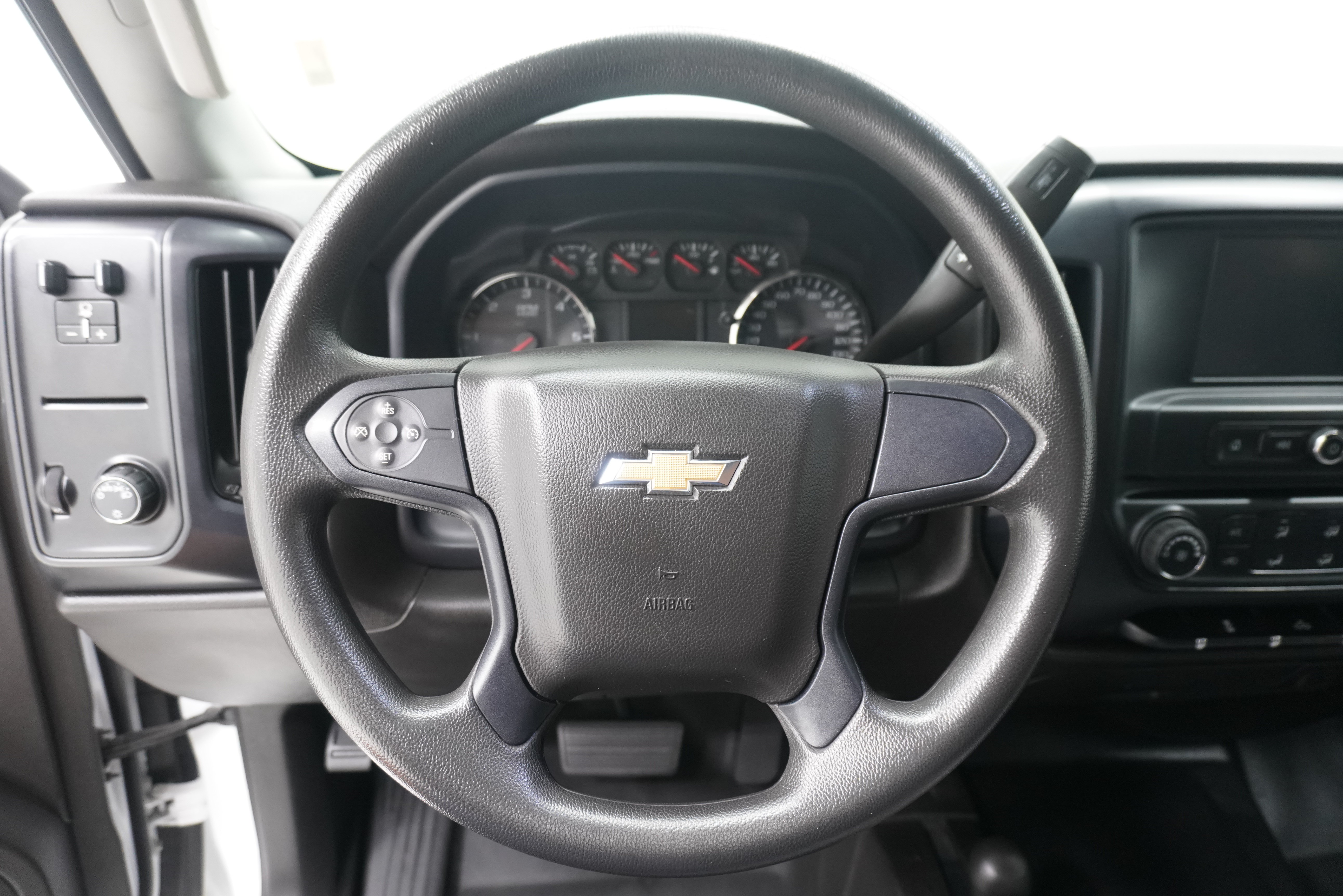 Used 2017 Chevrolet Silverado 3500 W/T AWD/4WD image 14