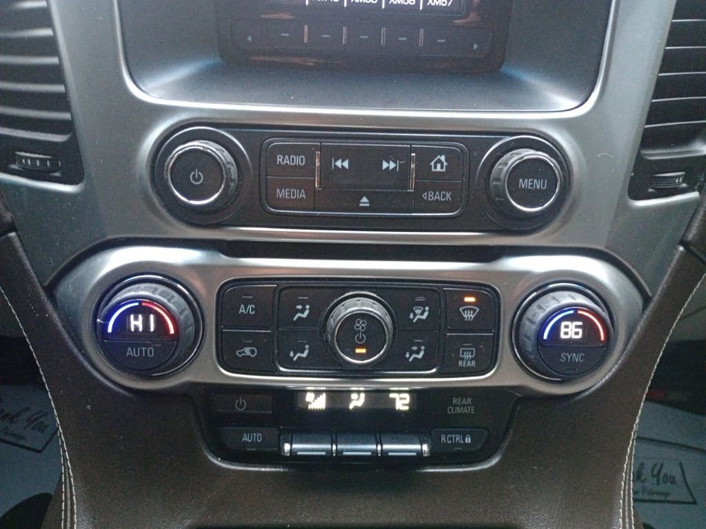 Used 2015 Chevrolet Suburban LS image 19