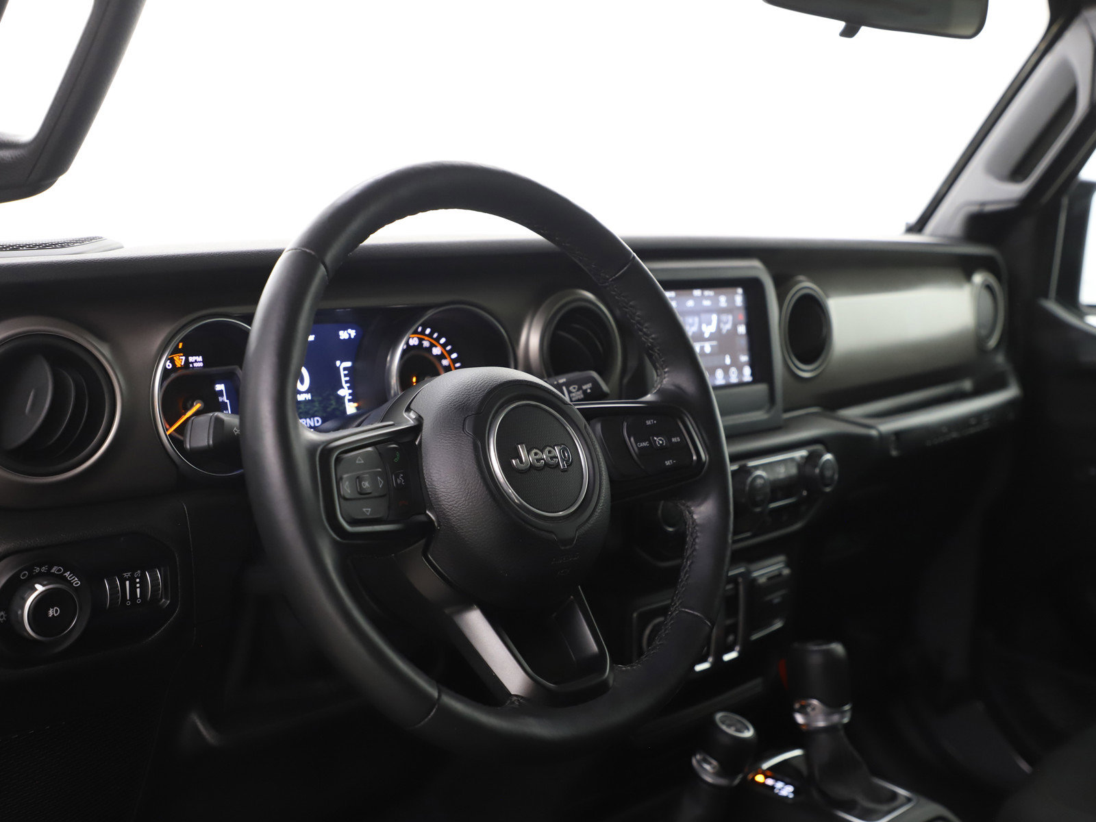 Used 2020 Jeep Wrangler Sport image 15